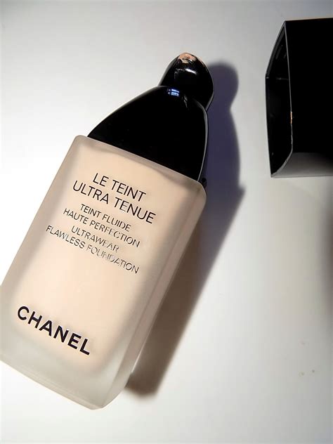 chanel teint ultra tenue powder review|Chanel ultra le teint br42.